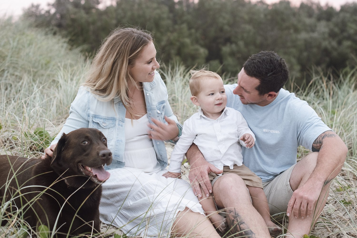 Family Portrait Minis - Southport Spit Beach Photos - Multiple Dates Available